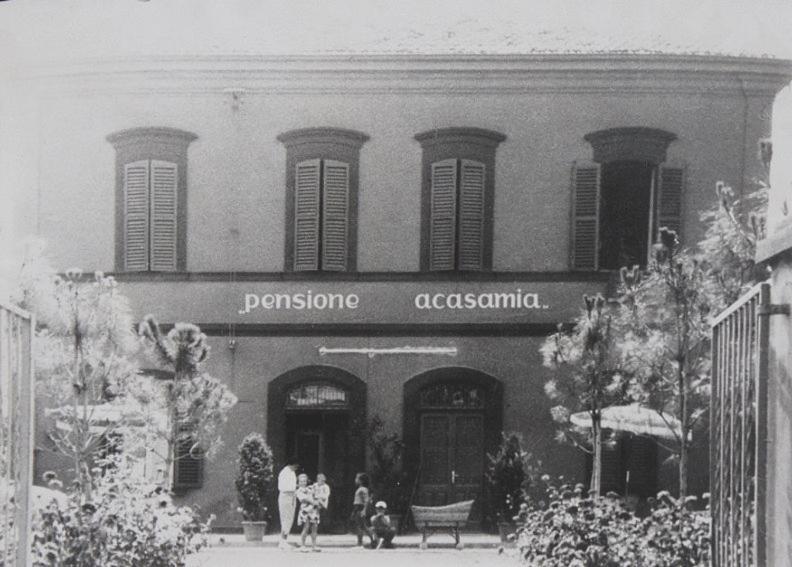 Acasamia Welchome Hotel Rimini Exterior photo