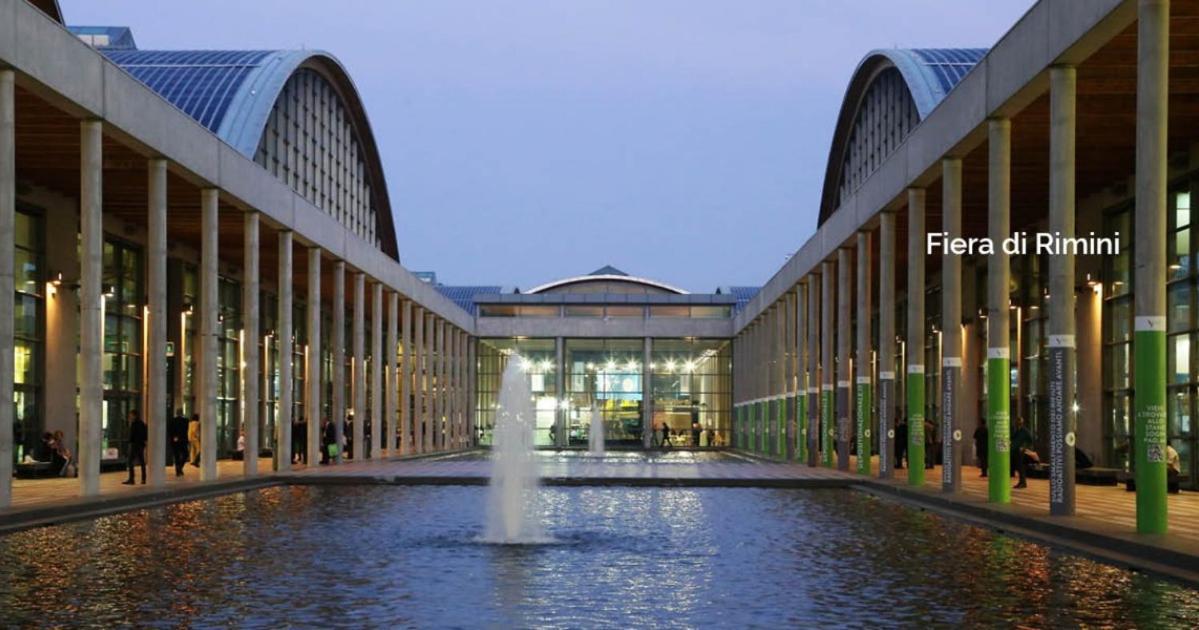 Acasamia Welchome Hotel Rimini Exterior photo