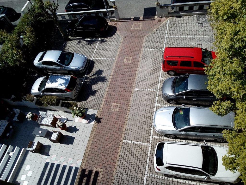 Acasamia Welchome Hotel Rimini Exterior photo